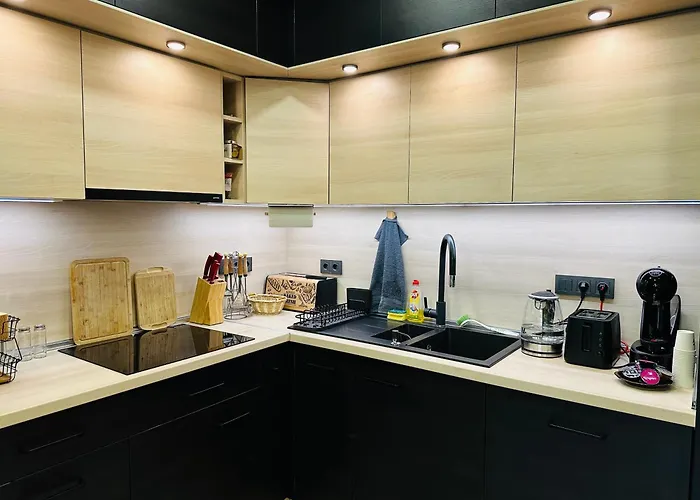 Luxury Oasis In Absolute Center Of Διαμέρισμα *