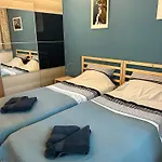 Luxury Oasis In Absolute Center Of Apartment Sofia