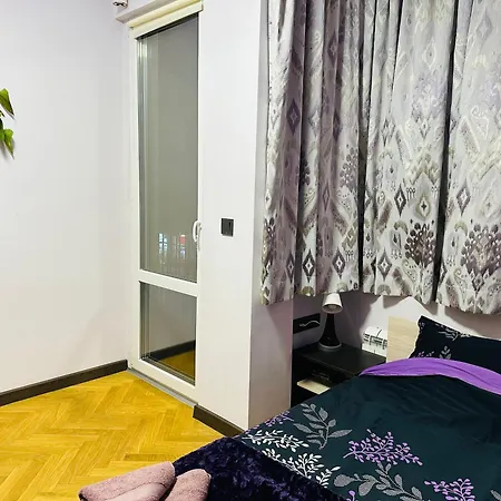Luxury Oasis In Absolute Center Of Apartman *