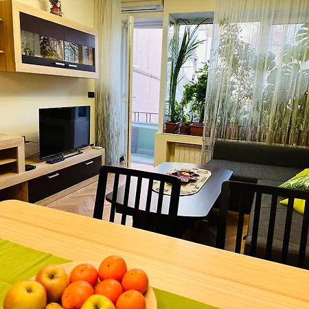 Apartman Luxury Oasis In Absolute Center Of
