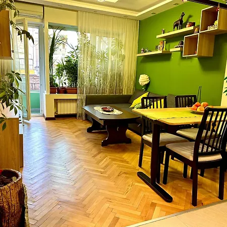 Apartman Luxury Oasis In Absolute Center Of