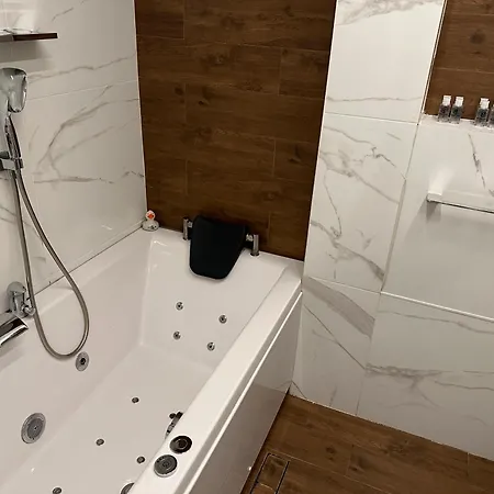 Apartman Luxury Oasis In Absolute Center Of Szófia